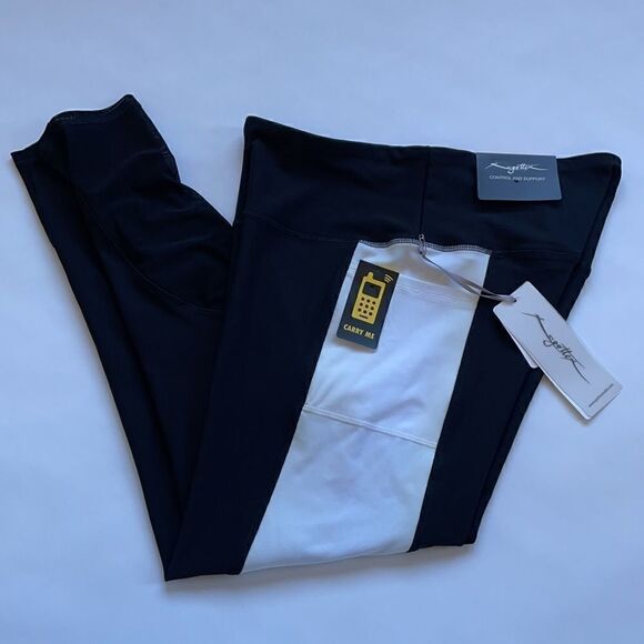 Gottex Moisture Wicking Leggings with Tummy Control and Pocket, LG - Picture 3 of 8